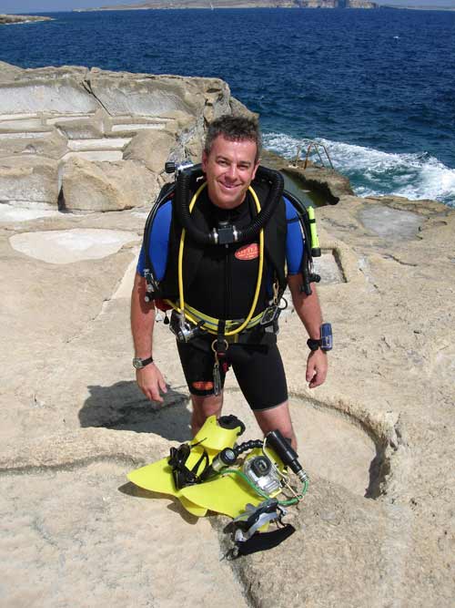 a short walk to the wrecks in Gozo